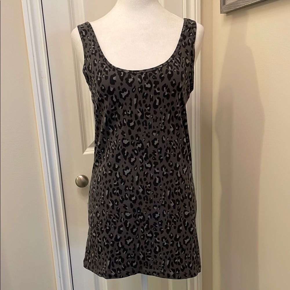 Maurices Leopard Fitted Black & Gray Tank Top Large